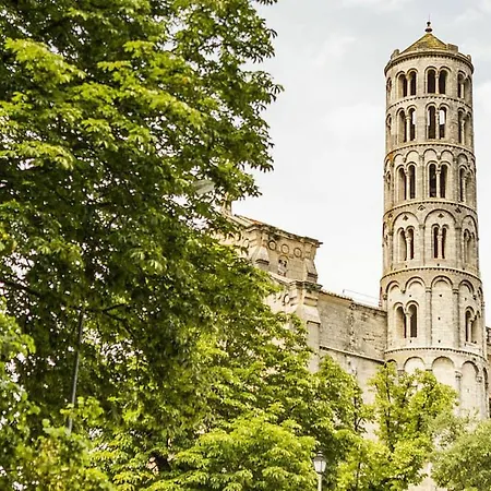 Location Saisonniere Villa Uzes Exterior photo